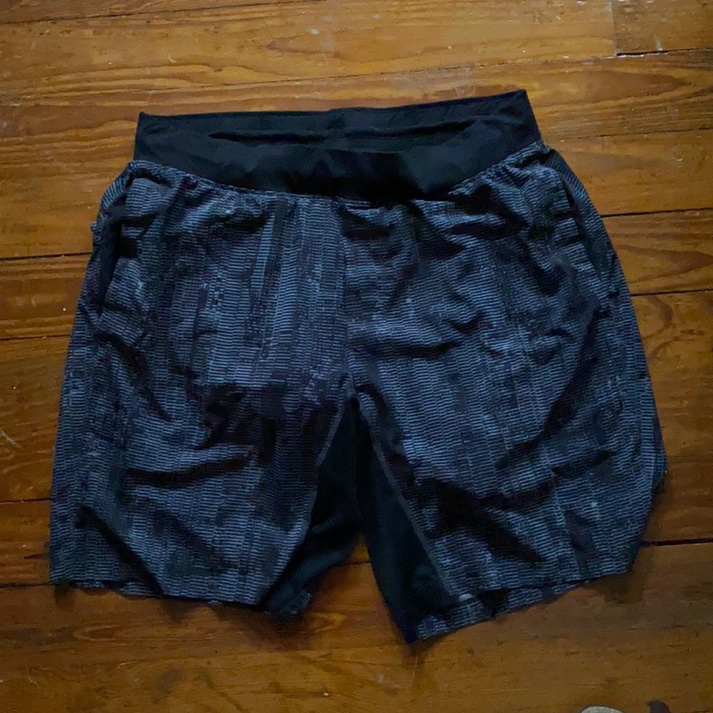 Lulu THE short 9” thick liner graphite design XL